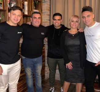 Mario Martinez with his wife Carina and sons Alan, Jano and Lautaro Martinez.
